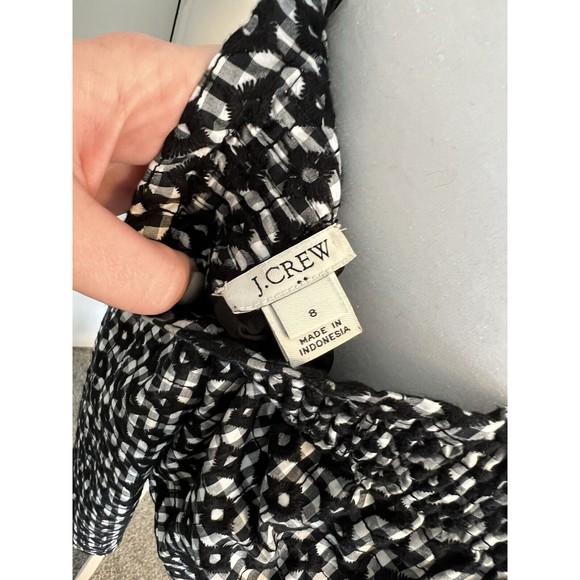 J Crew Factory Embroidered Sidewalk Skirt Gingham Size 8 Elastic Waist pockets - Picture 7 of 8